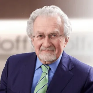  Lawyer Gary N. Skoloff