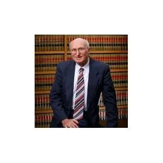  Lawyer Uri Hugo Taenzer