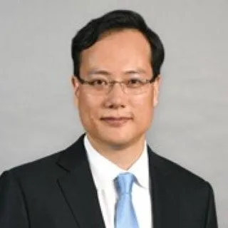 Lawyer Julian Wing