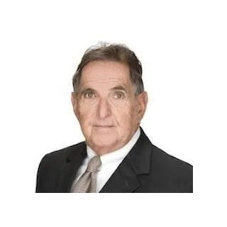  Lawyer Irwin I. Weitz