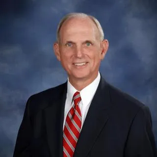  Lawyer Thomas E. Raines