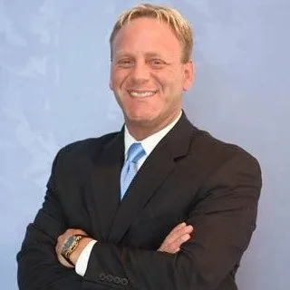  Lawyer Brian L. Bennett Esq.