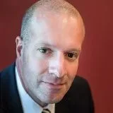  Lawyer Cristofer Bennardo