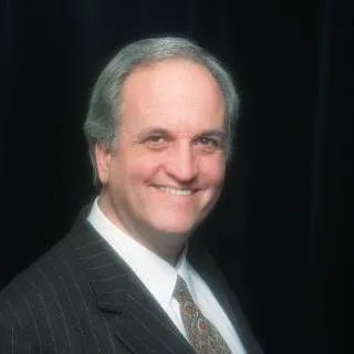  Lawyer Richard J. Head