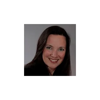  Lawyer Jennifer Closser