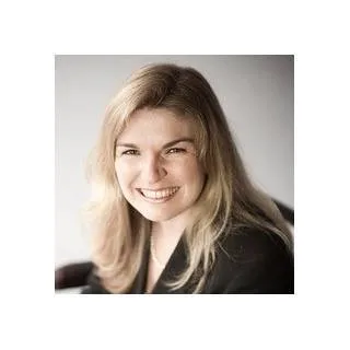  Lawyer Ms. Lee Patrice Dunham