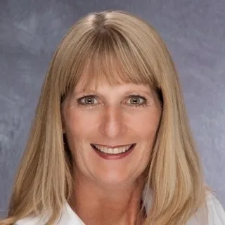  Lawyer Ms. Margaret "Peggy" Rose Hoyt