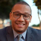  Lawyer Davin Van Eyken