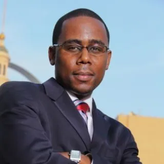  Lawyer Raphael Morris