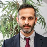  Lawyer Avraham Sinai