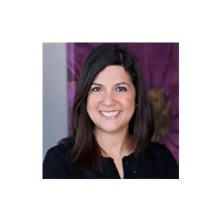  Lawyer Eliza Ghanooni