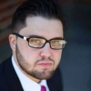  Lawyer Dmitriy Shakhnevich