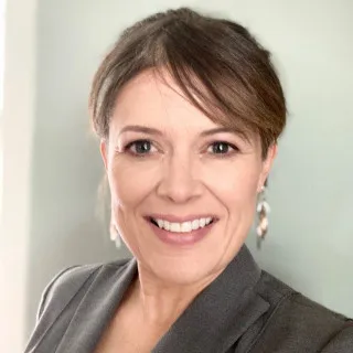  Lawyer Jessie Lundberg