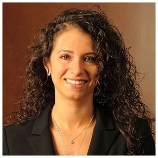  Lawyer Deanna Cairo Arthur