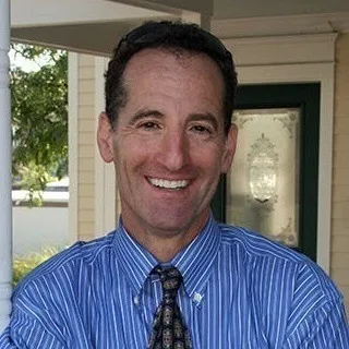  Lawyer Douglas K. W. Landau