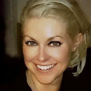  Lawyer Stephanie Henderson Stocker