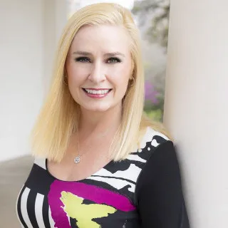  Lawyer Deandra M Grant