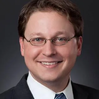  Lawyer Reno Fernandez