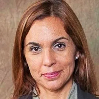  Lawyer Raquel Gross