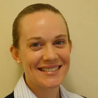  Lawyer Stephanie K. Faris