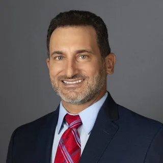  Lawyer Marc L. Shapiro