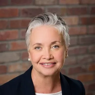  Lawyer Deborah S. Moss