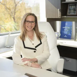  Lawyer Brianne N. Falgien