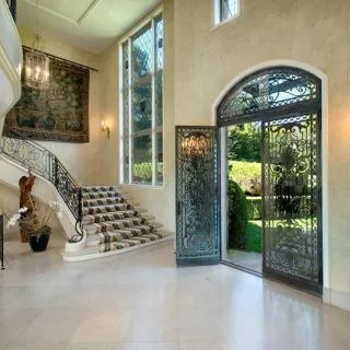  Lawyer Jeffrey T. Malotte