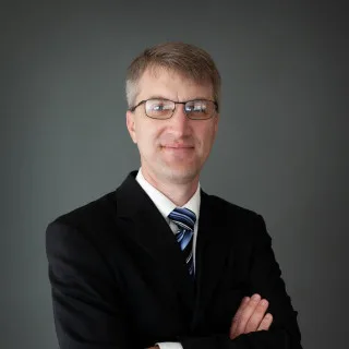  Lawyer Zachary J. Kluck