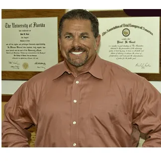  Lawyer Paul B. Genet