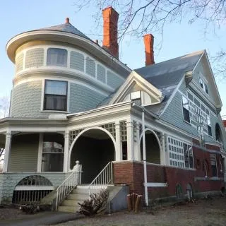  Lawyer Gary Casinghino