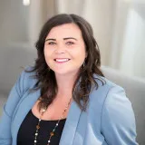  Lawyer Lauren Barnhart