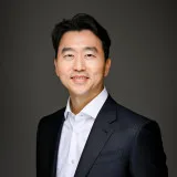  Lawyer Christopher Taewoo Kim