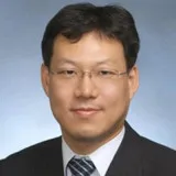  Lawyer Wooshik Shim