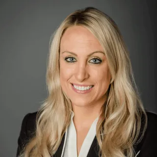  Lawyer Kristin Siegel