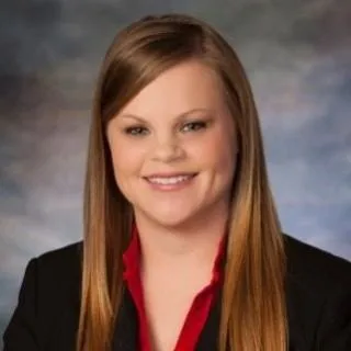  Lawyer Makenna Powell