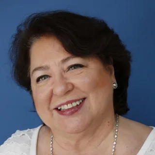  Lawyer Emily M De Falla