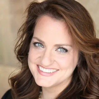  Lawyer Staycie R. Sena