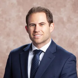  Lawyer Dillon R. Whitsett