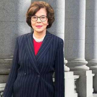  Lawyer Gloria P Martinez