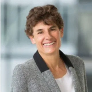  Lawyer Liliana Di Nola