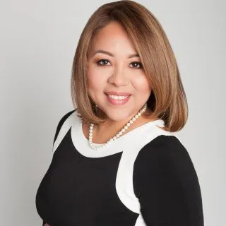  Lawyer Noelia M Ramos