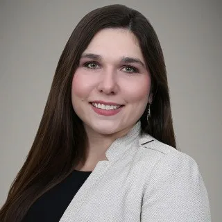  Lawyer Lauren A. Guichard
