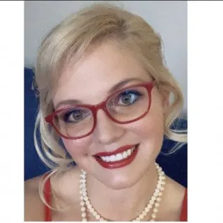  Lawyer Amanda Howell Castillo