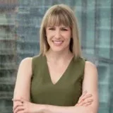  Lawyer Elizabeth Lynn Henthorne