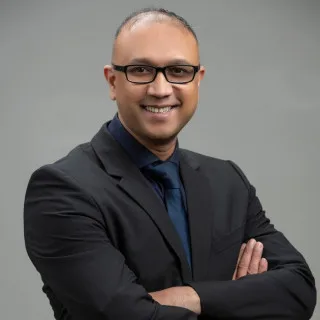  Lawyer Ruhul M. Mumen