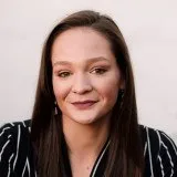  Lawyer Amanda Gloria Hunter