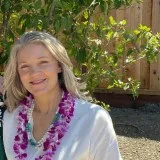  Lawyer Laurie E. Hall