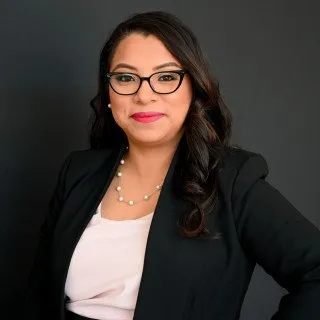  Lawyer Laura Baez Torres