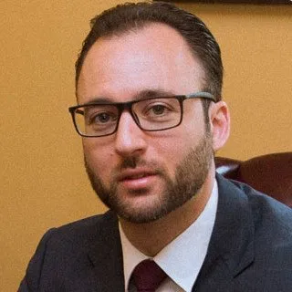  Lawyer Alexander E Mainetti